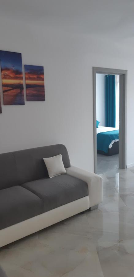 Aqua West Apartment Free Parking- Self Check-In Oradea Zewnętrze zdjęcie