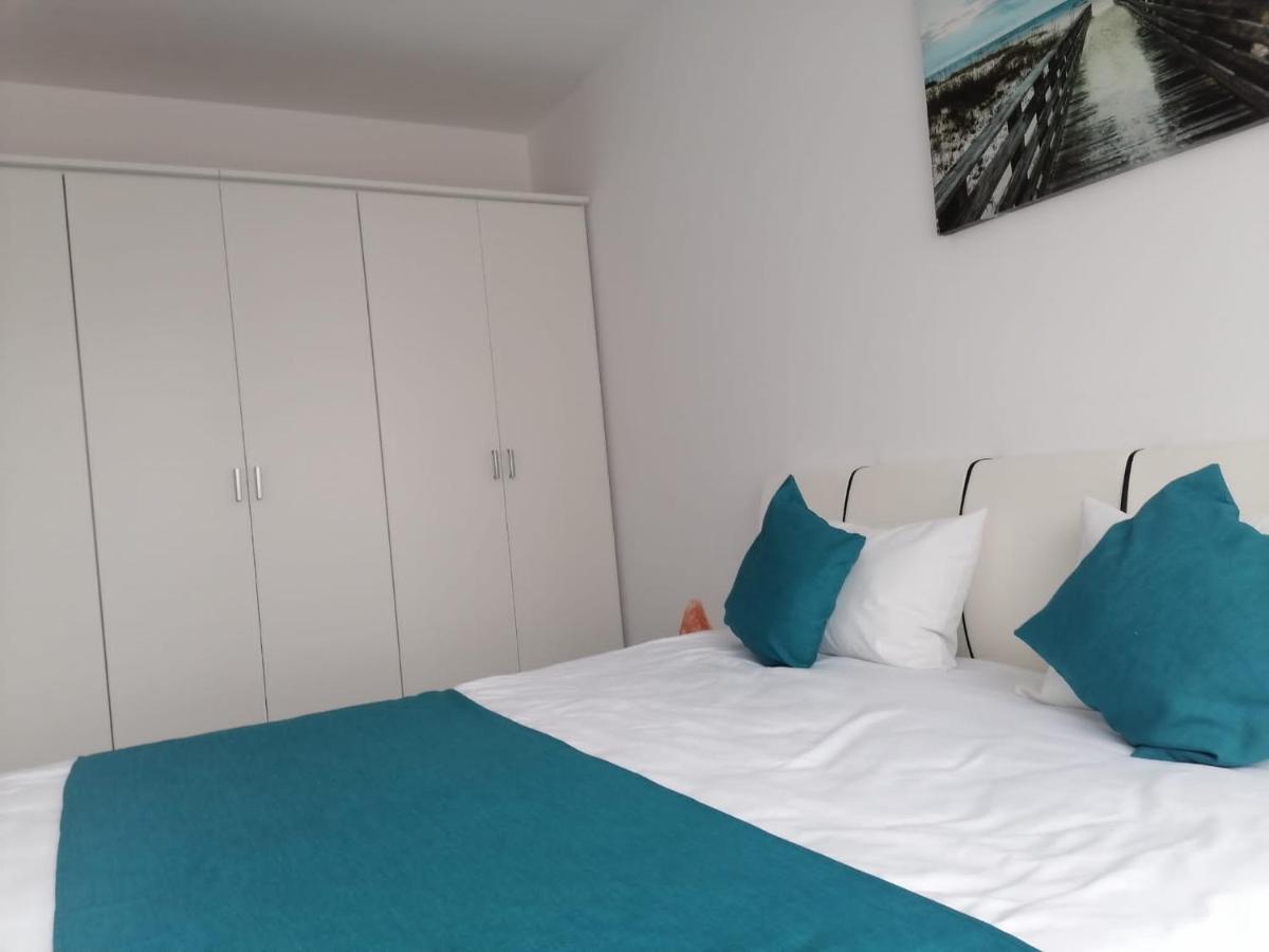 Aqua West Apartment Free Parking- Self Check-In Oradea Zewnętrze zdjęcie